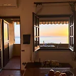 Con Vista Mare A Terramala
