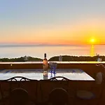Con Vista Mare A Terramala Apartamento