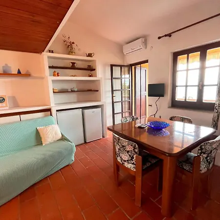 Con Vista Mare A Terramala Apartment Terra Mala