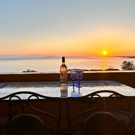 Con Vista Mare A Terramala Apartamento Terra Mala
