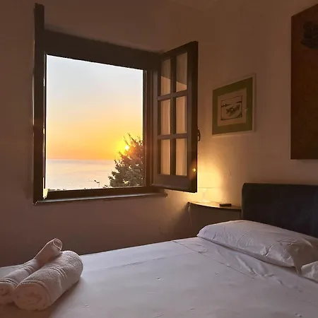 Con Vista Mare A Terramala アパート