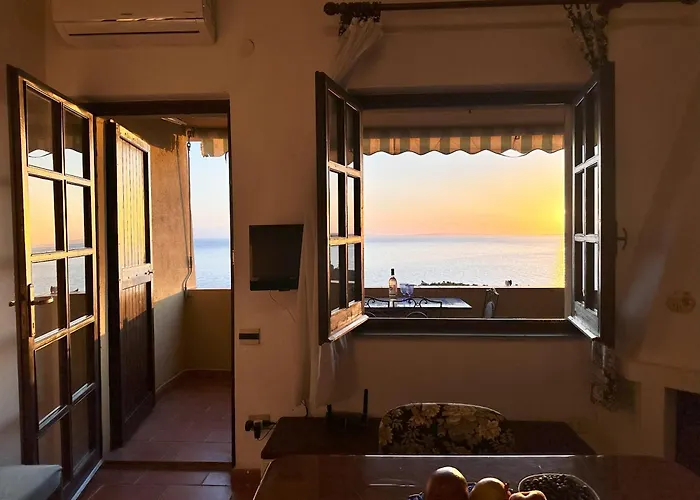 Con Vista Mare A Terramala